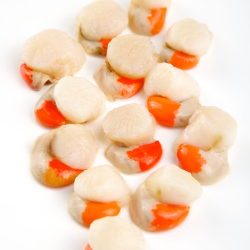 Carne de vieira con coral...